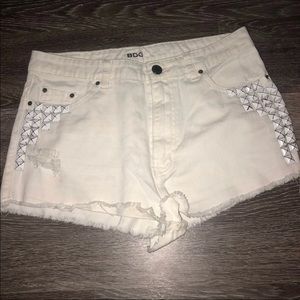 High rise dree cheeky white denim shorts